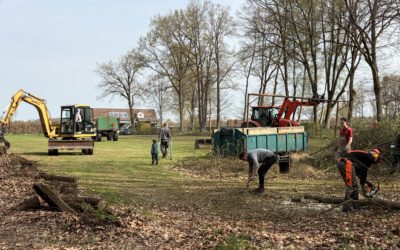Fußballer im Arbeitseinsatz